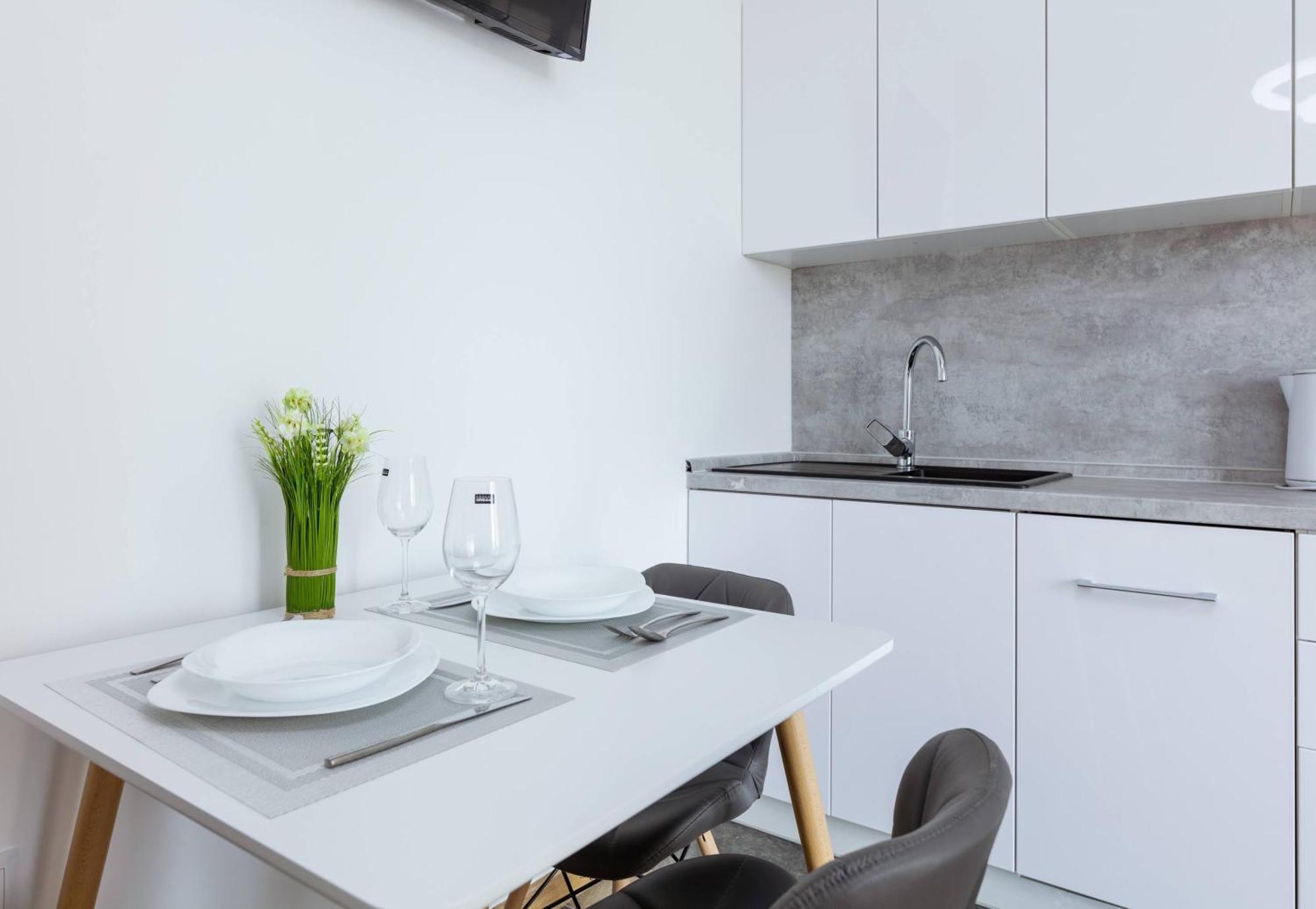 Nyvky Like Home - Nyvky Park - Apt 45 Киев Екстериор снимка